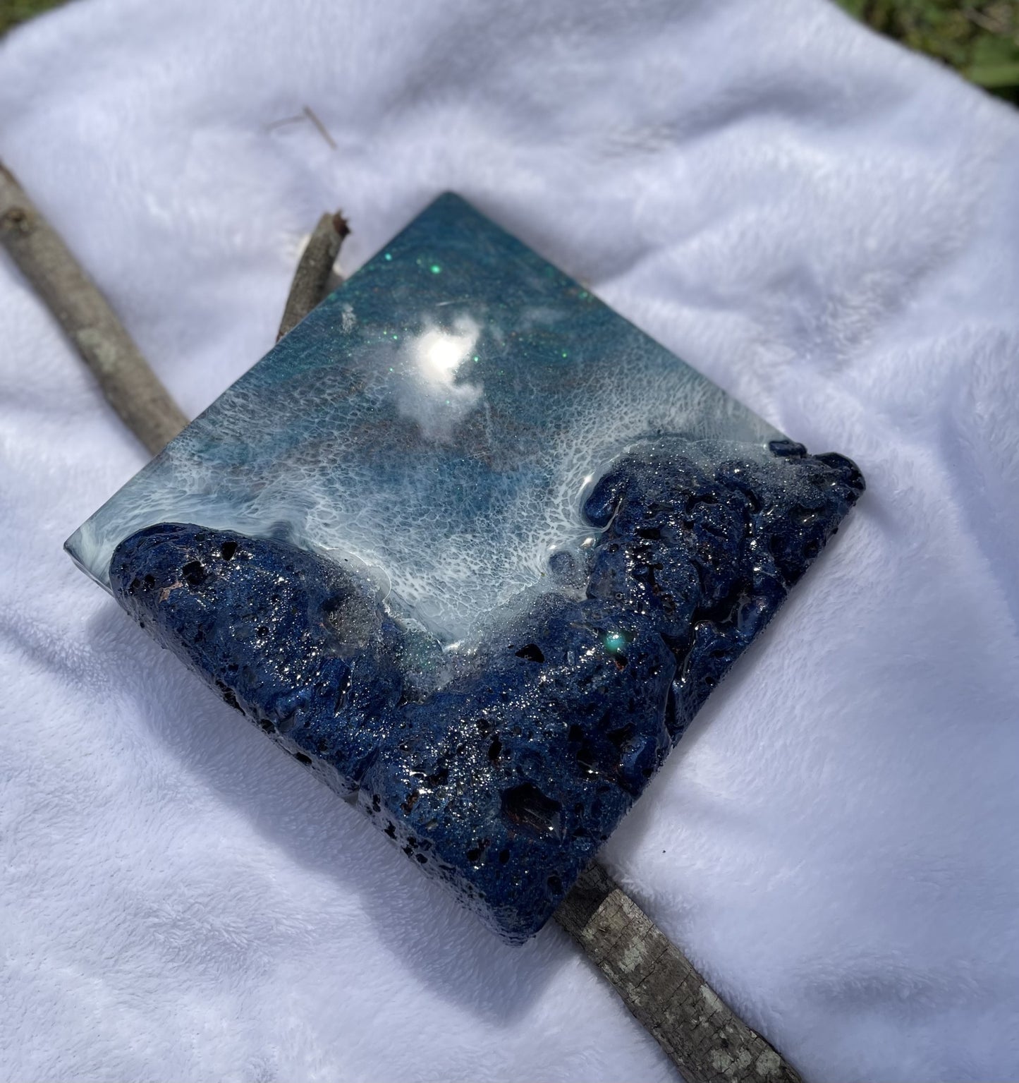 Resin Dirty Pour Seascape wall decor
