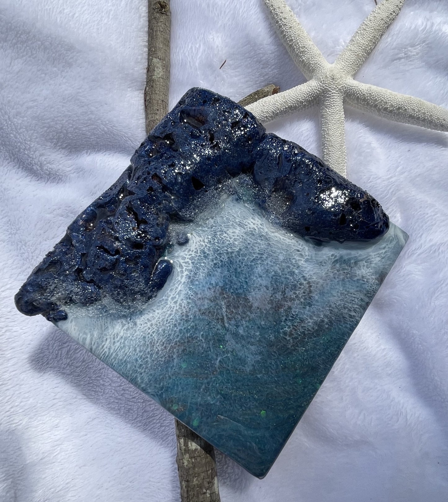 Resin Dirty Pour Seascape wall decor