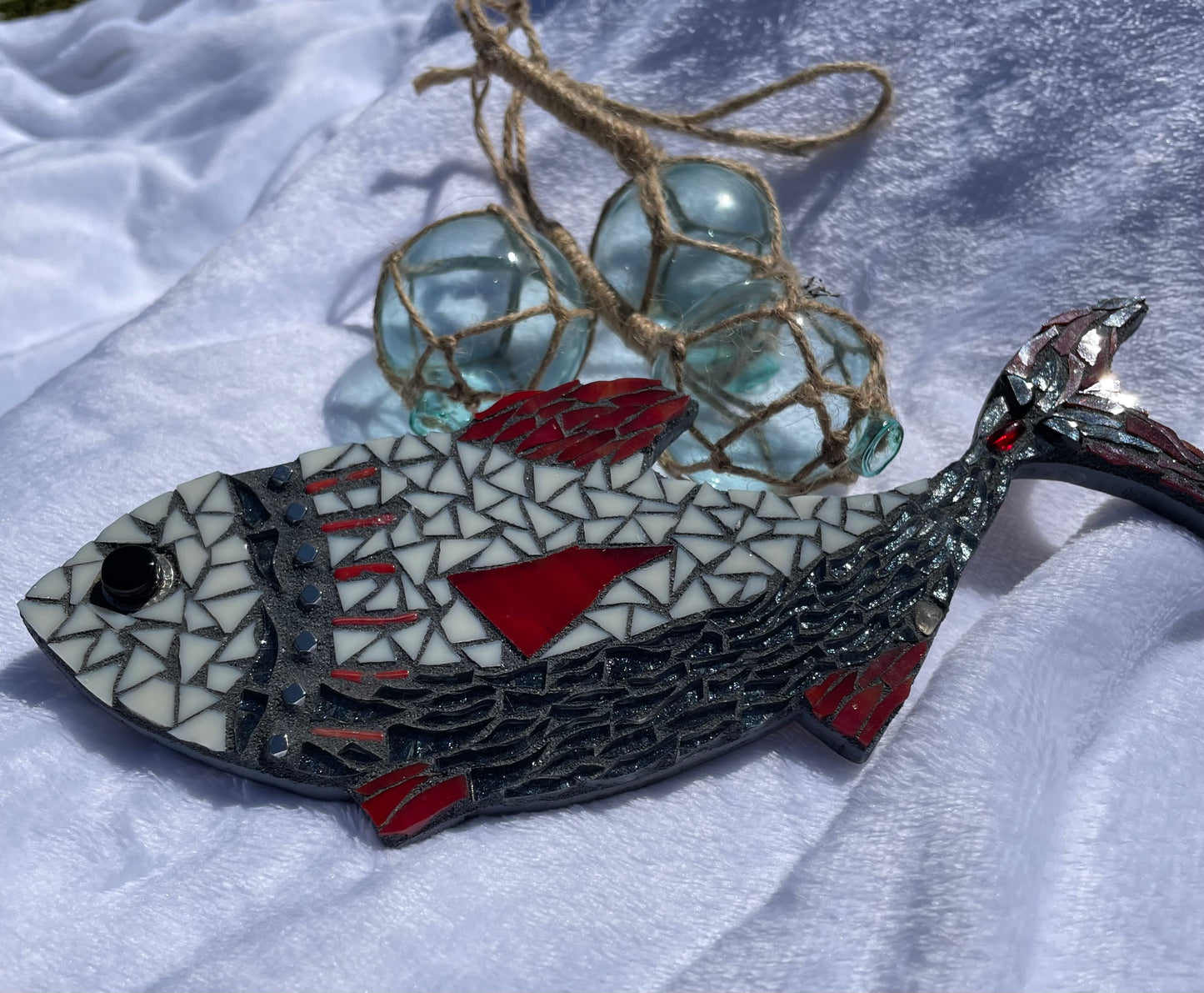 Red accent mosaic fish wall hanging